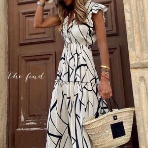 NWOT White/black flutter sleeve maxi dress